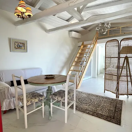 Mare Monte Small Boutique Chrisi Ammoudia