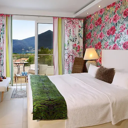 Hotel Mare Monte Small Boutique 3*