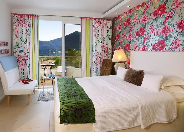 Hotel Mare Monte Small Boutique 3*