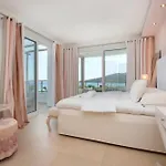 Mare Monte Small Boutique 3*