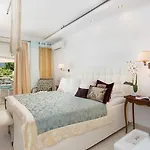 호텔 Mare Monte Small Boutique 3*