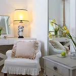 Mare Monte Small Boutique 호텔 3*