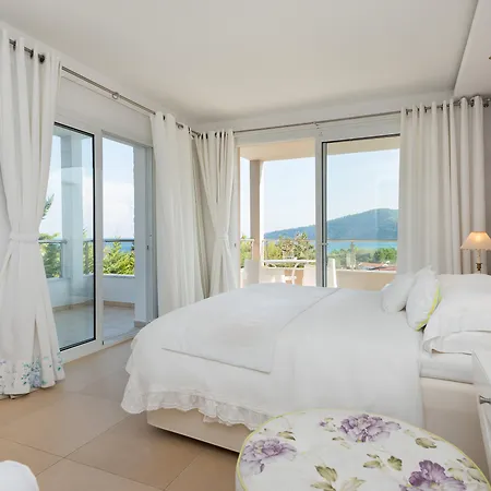 Mare Monte Small Boutique 3* Chrysi Ammoudia