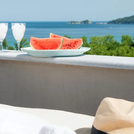 Mare Monte Small Boutique 3* Chrisi Ammoudia