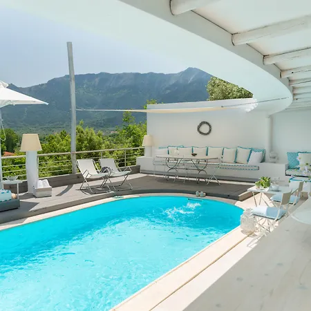 Mare Monte Small Boutique 3*