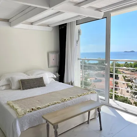 فندق Mare Monte Small Boutique 3*